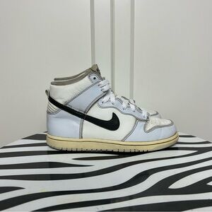 Nike dunk high grey white black